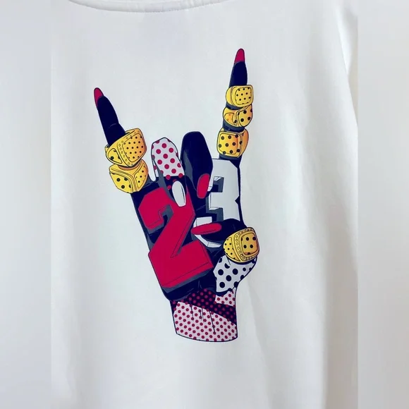 Dope (sold out) women’s Jordan crewneck oversized, loose fit - Picture 5 of 5